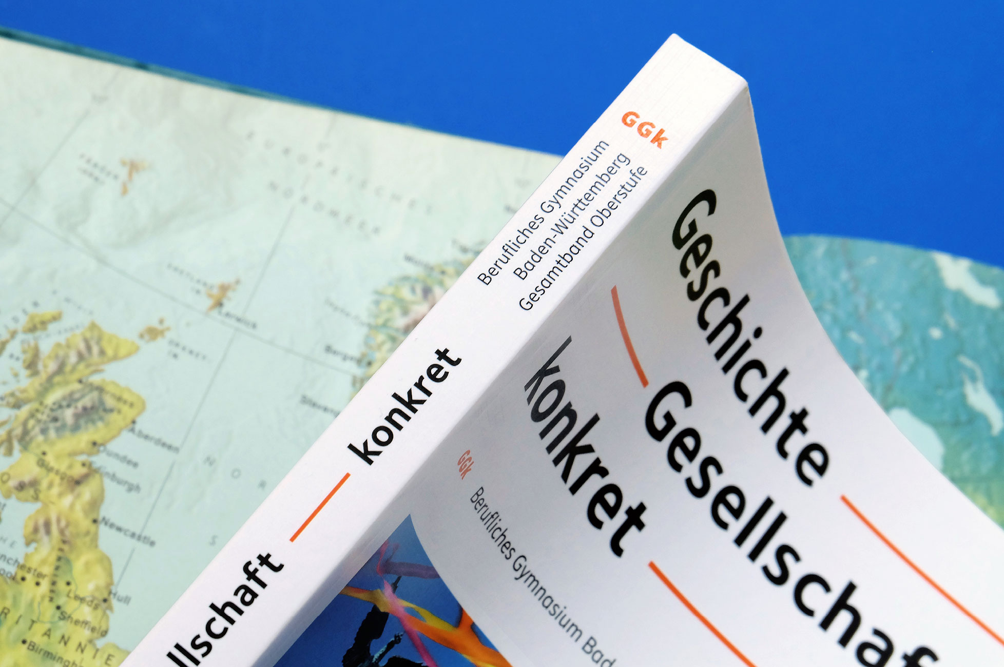 GGk – Cover: Rückenzeile